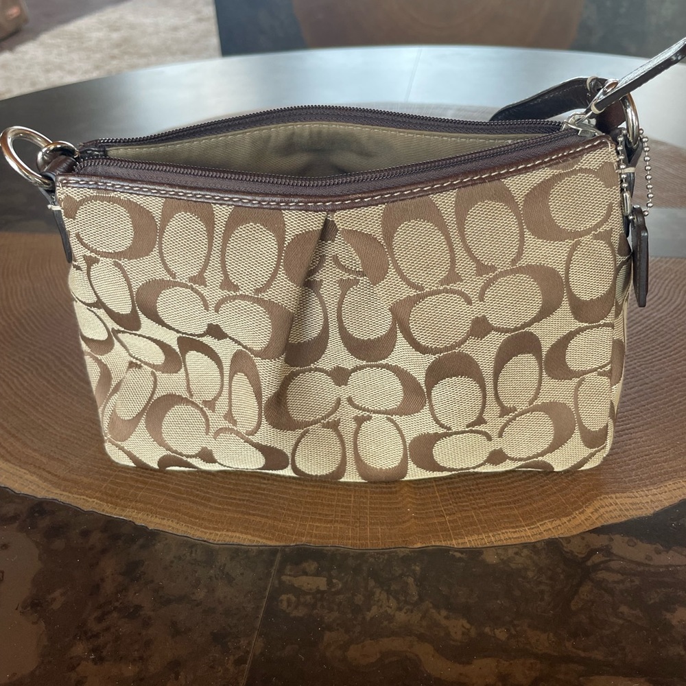Coach CC small handbag, brown